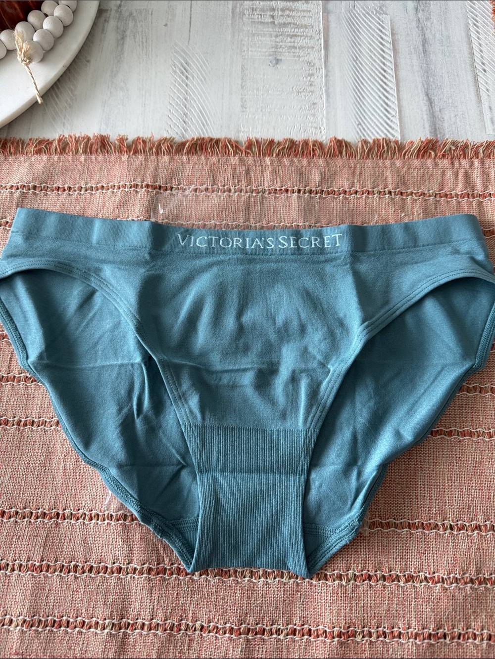 Victoria’s Secret blue/green bikini panty large NWT